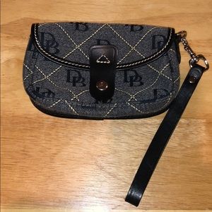 Dooney & Bourke wristlet